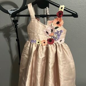 Girl dress